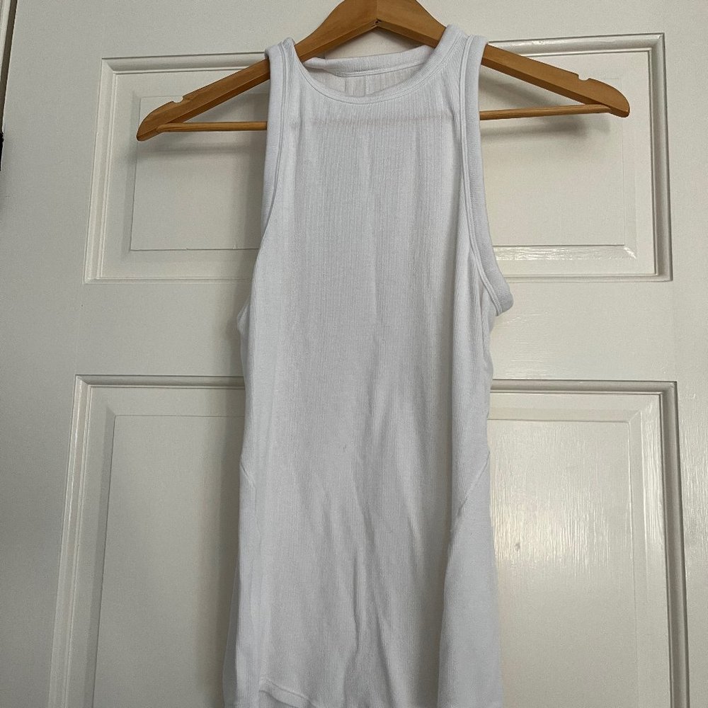 lululemon hold tight tank top